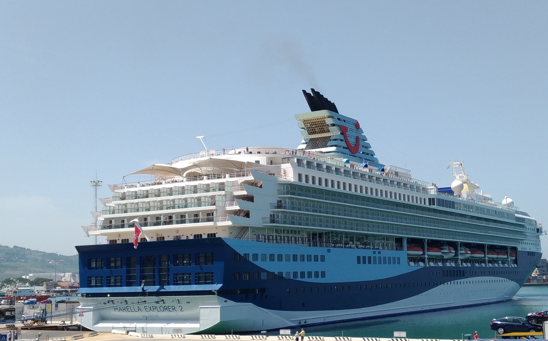 Porto di Ancona: sei crociere in una settimana