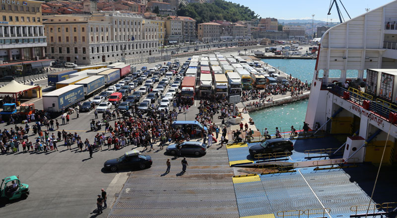 Porto di Ancona: +8% traffico passeggeri nel 2017