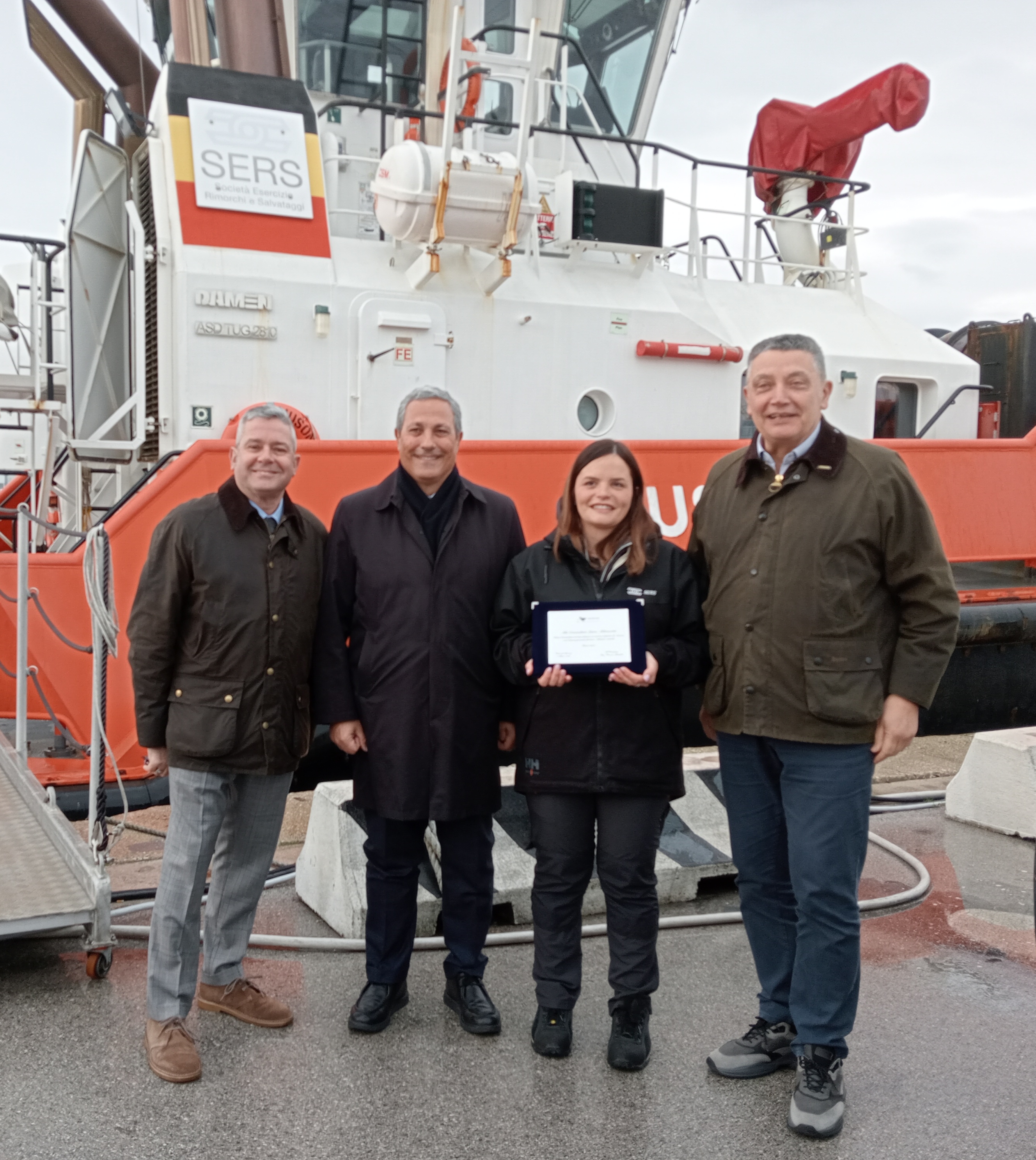 8 Marzo: porto di Ancona, presidente Garofalo incontra la Comandante Laura Abbruzzetti