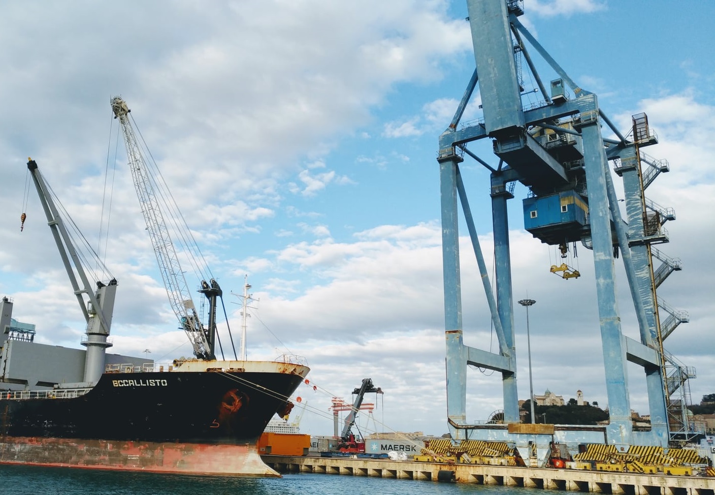 Porto di Ancona: bando di gara per adeguamento strutturale della banchina 23