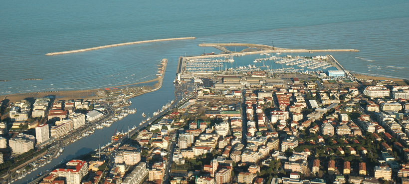 Porto di Pescara: intervento per livellamento fondale