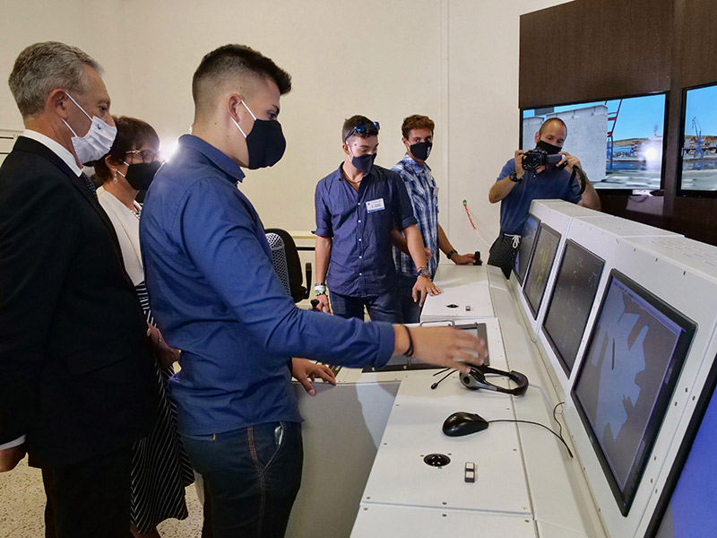 Italian port days: Porto di Ancona, nuovo software per simulatore navale Istituto nautico