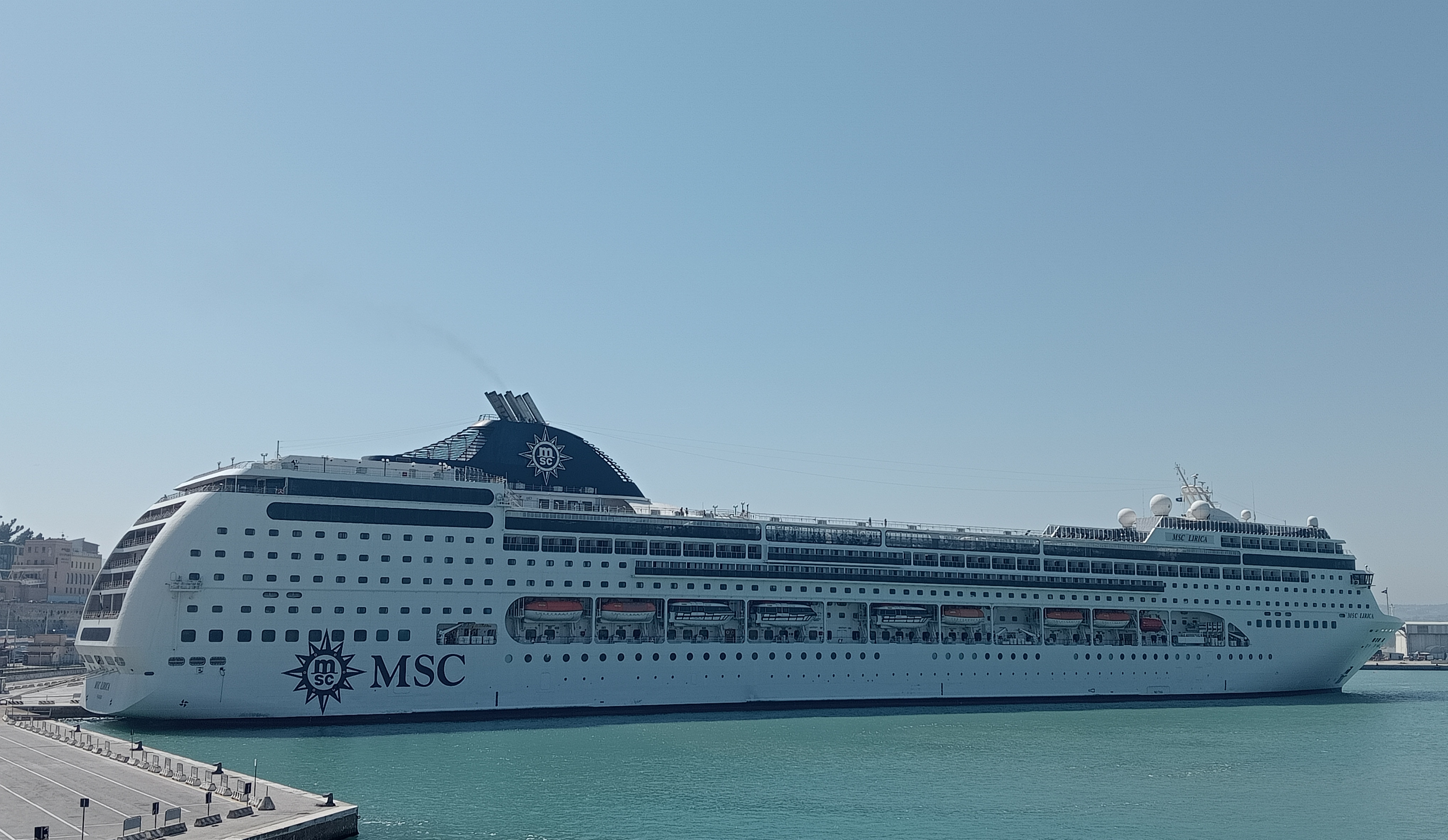 Porto Ancona Msc Lirica 12-04-2024