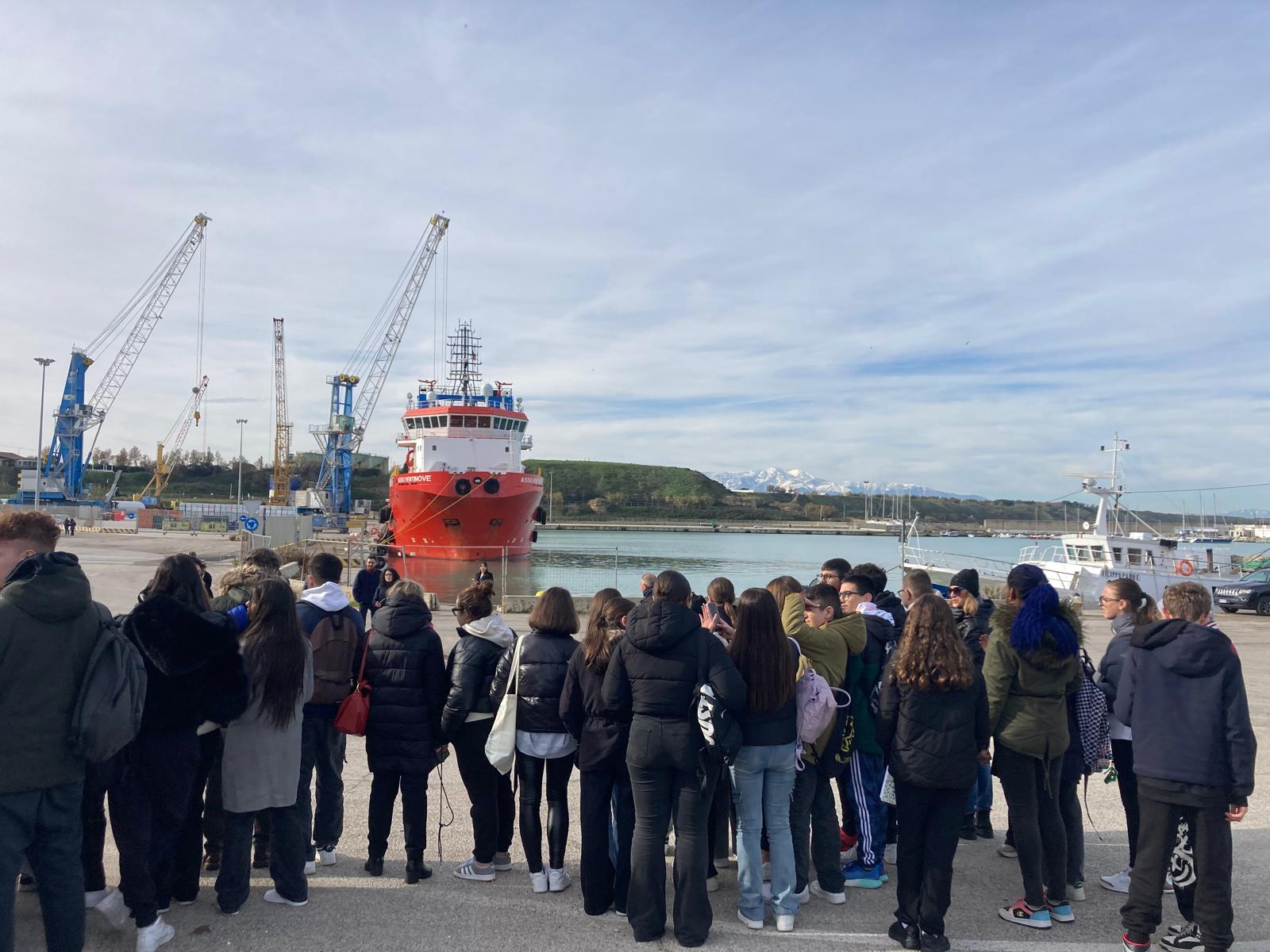 Porto di Vasto: le opportunità di lavoro dell'economia del mare